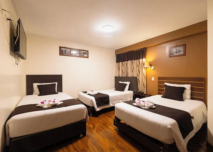 Kapac Hotel 2*